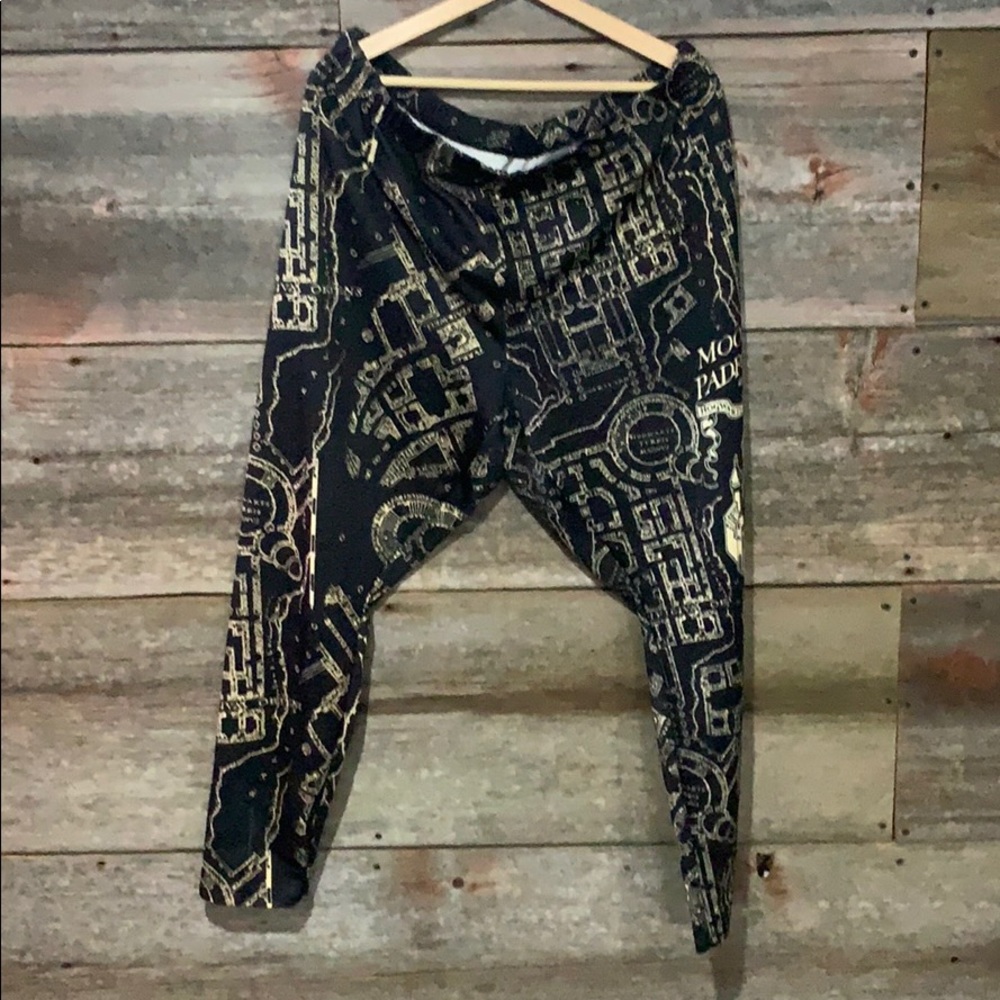 Torrid Harry Potter Leggings